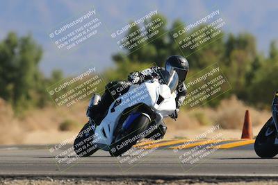 media/Nov-06-2022-SoCal Trackdays (Sun) [[208d2ccc26]]/Turn 7 Set 1 (1050am)/